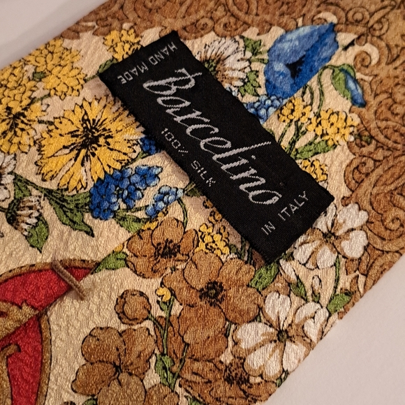 Vintage Barcelino Tie. 100% Silk.  Made in Italy. Handmade. Gorgeous. - Picture 8 of 10